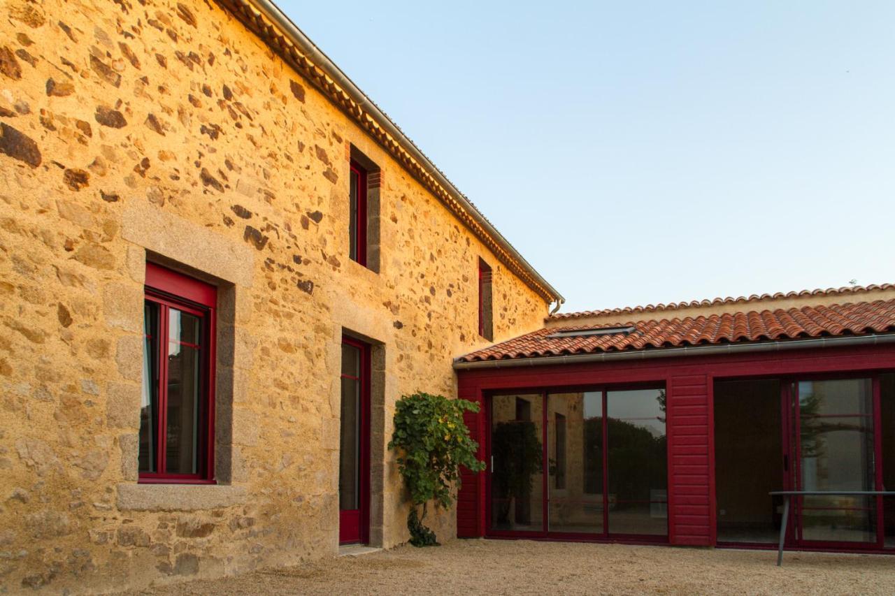 Le Puy Carmin - Chambre D'Hotes Avec Jacuzzi Bazoges-en-Paillers Exterior photo